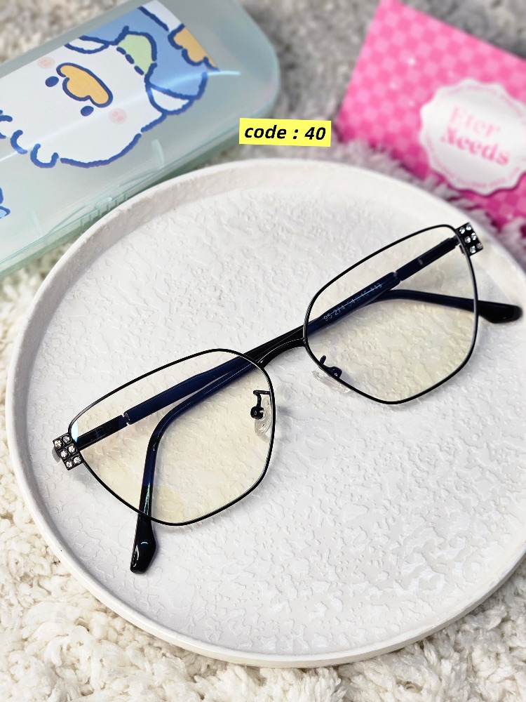 Sleek sparkle Glasses — Black